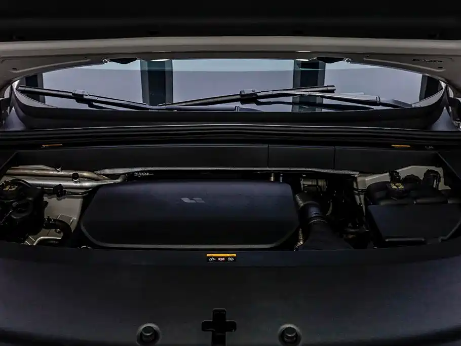 Li Auto Ideal L6