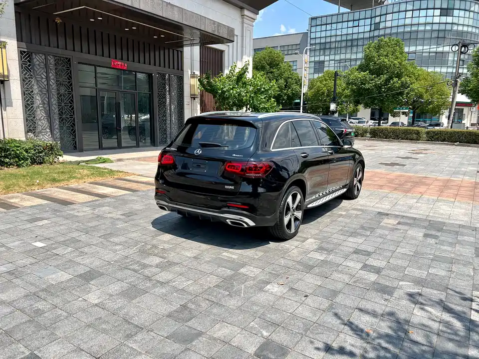 Mercedes-Benz GLC Mercedes-Benz GLC