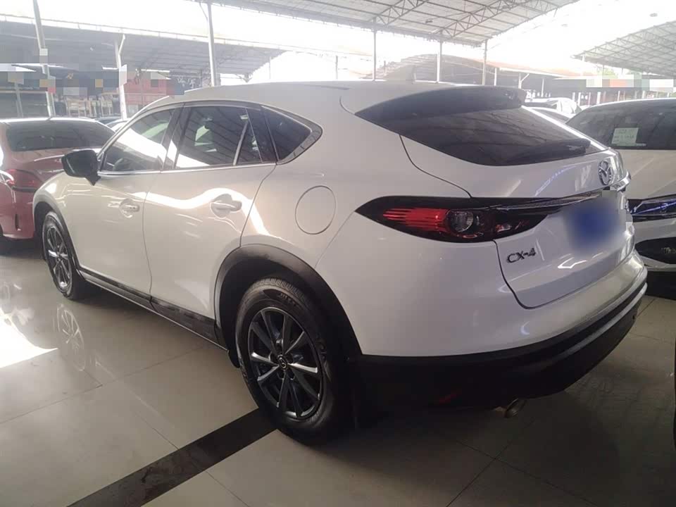 Mazda CX-4