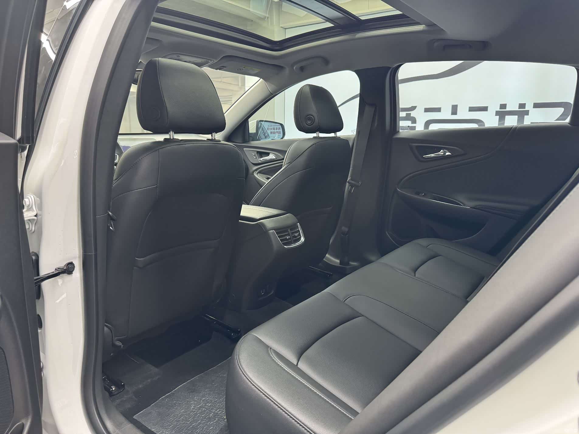 Chevrolet XL, 2022 14