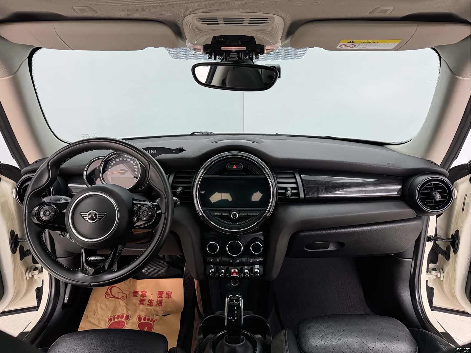 Mini Cooper, 2020 16