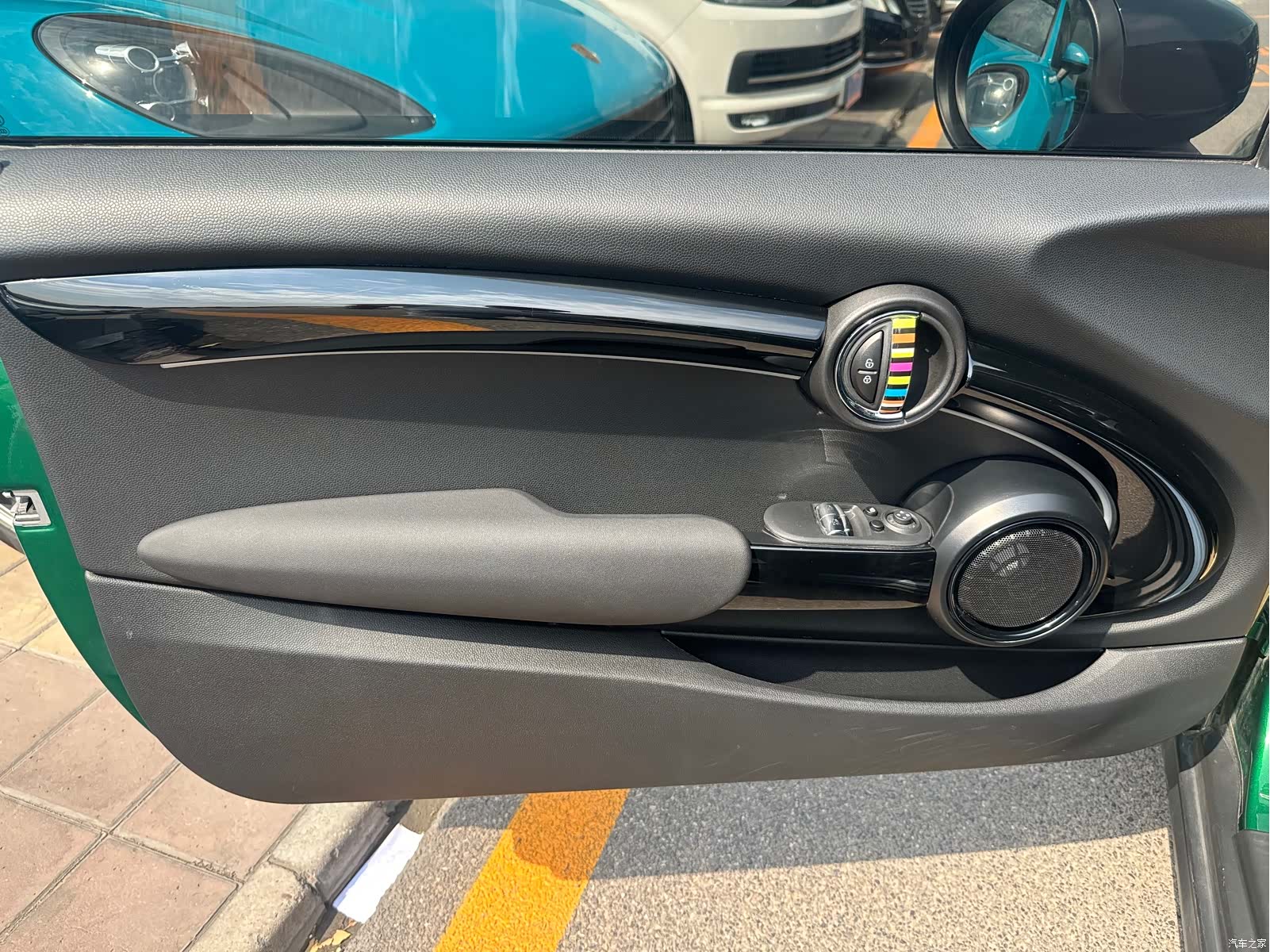 Mini Cooper, 2023 10