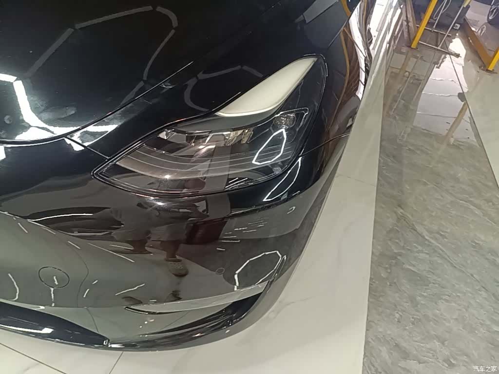 Tesla Model Y, 2021 24