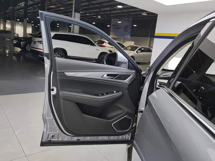 Changan CS85 COUPE 2021 1.5T DCT Премиум