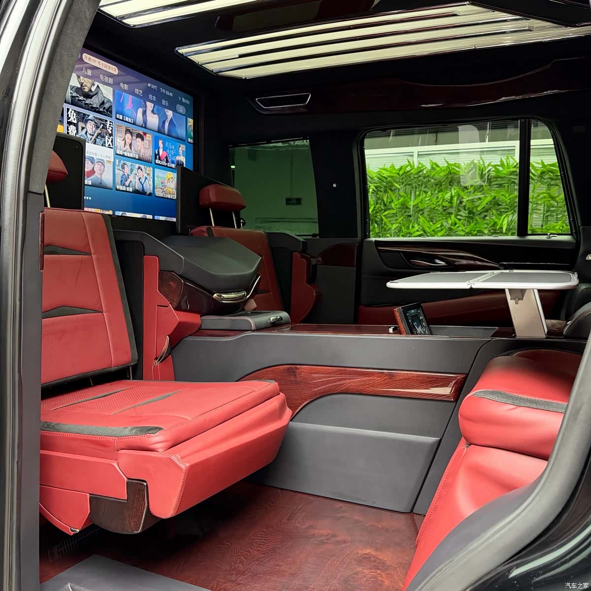 Cadillac Escalade, 2020 3