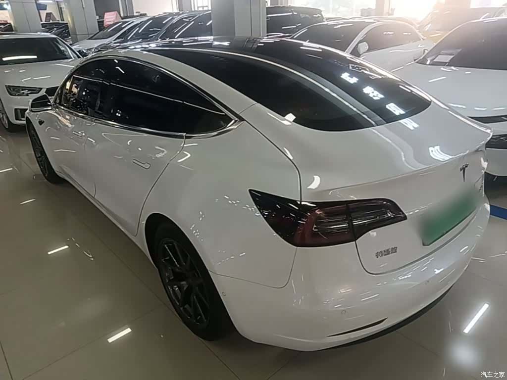 Tesla Model 3, 2020 все фото