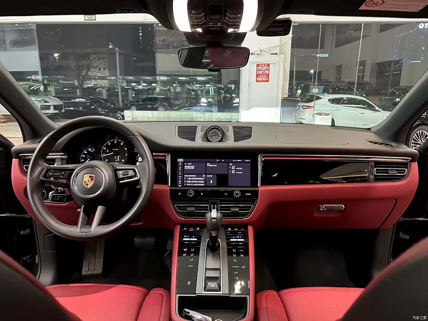 Porsche Macan, 2023 8