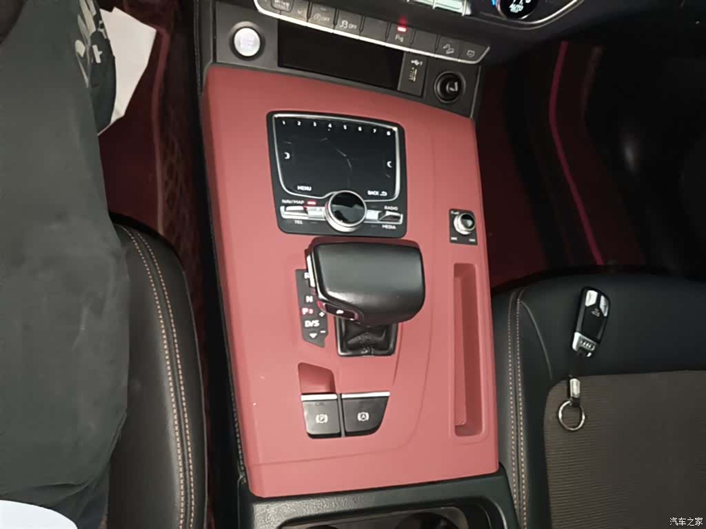 Audi Q5L, 2019 14