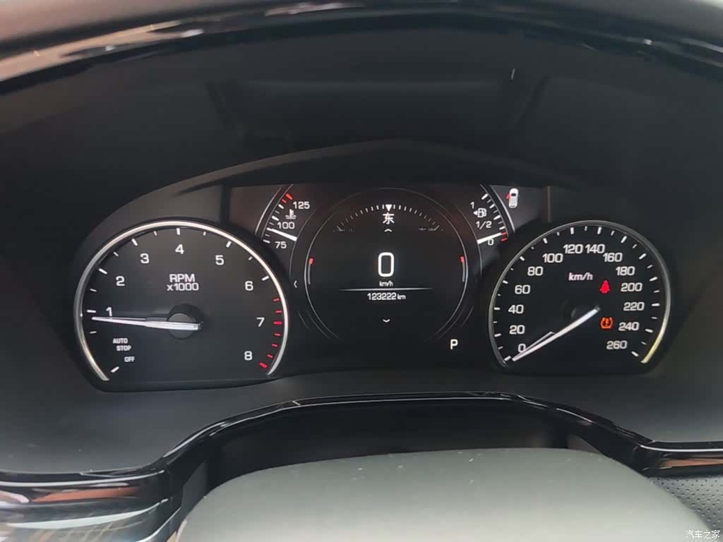 Cadillac XT5, 2018 12