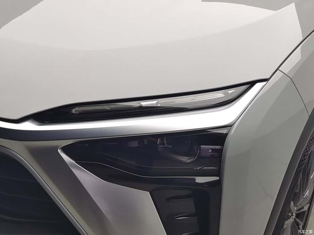 NIO ES8, 2021 7