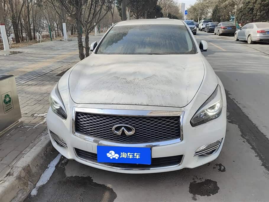 Infiniti Q70 Infiniti Q70