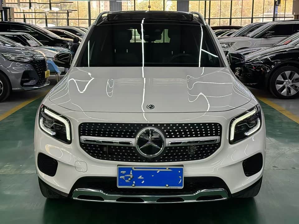 Mercedes-Benz GLB