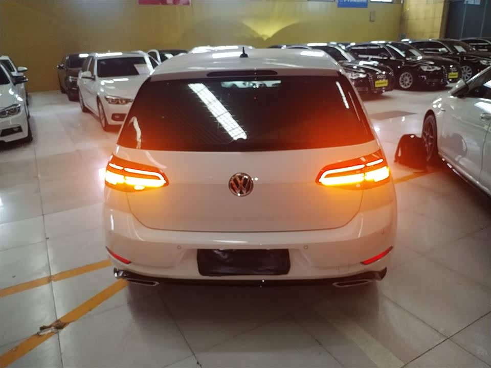 Volkswagen golf