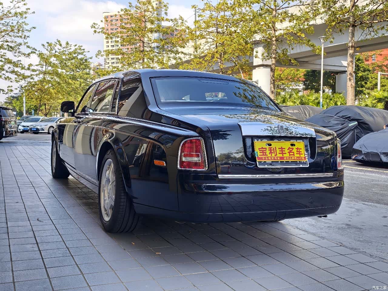 Rolls-Royce Phantom, 2010 15