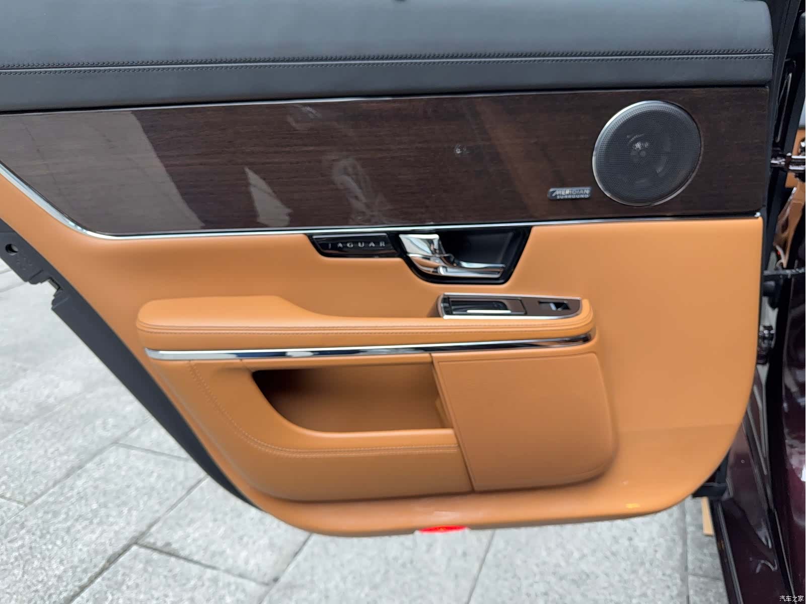 Jaguar XJ, 2013 17