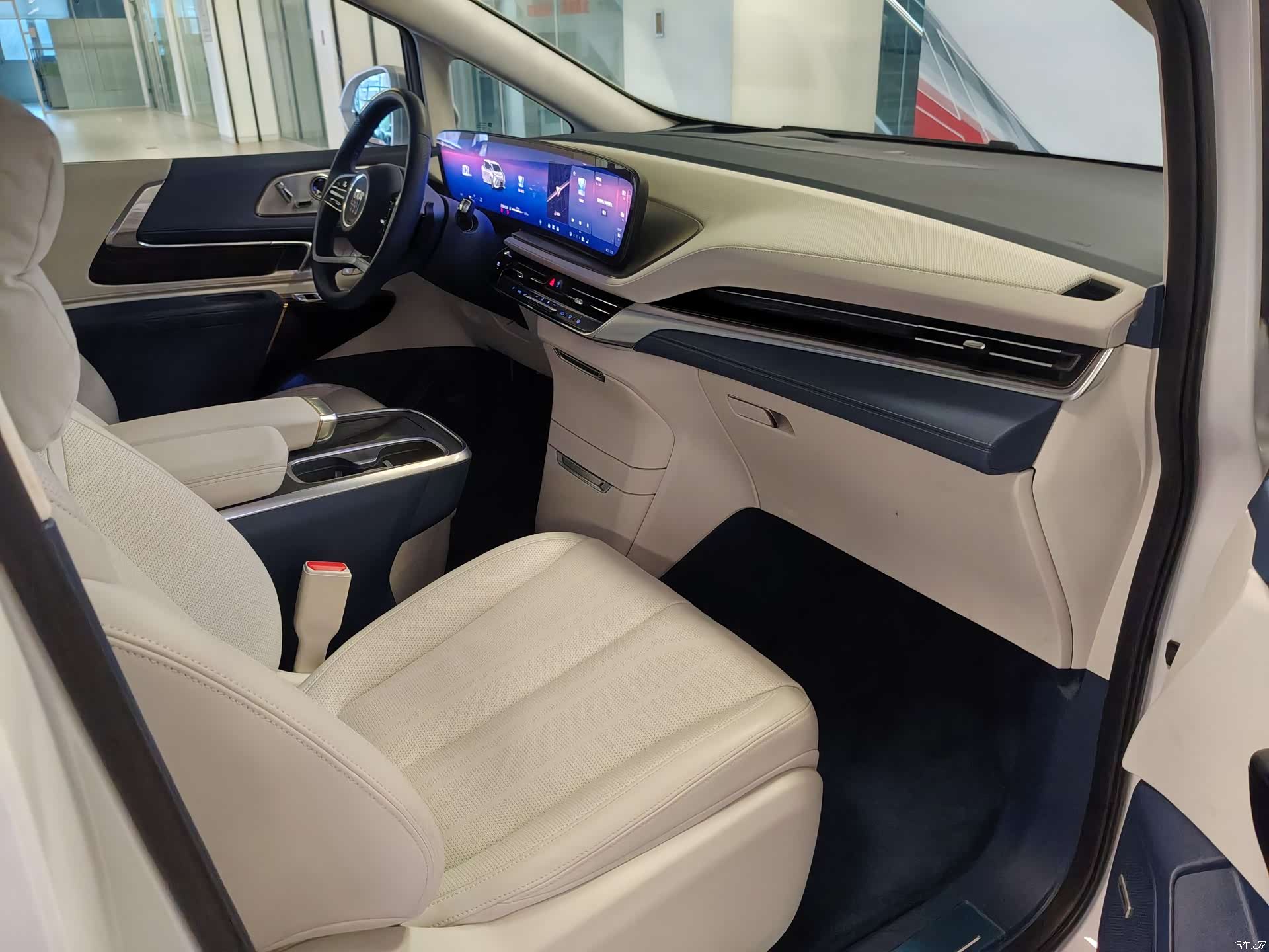 Buick Century, 2024 37