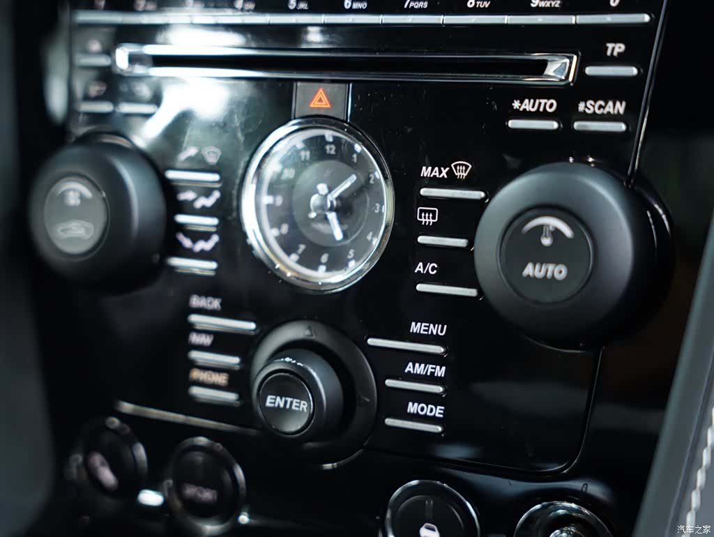 Aston Martin DBS, 2010 48