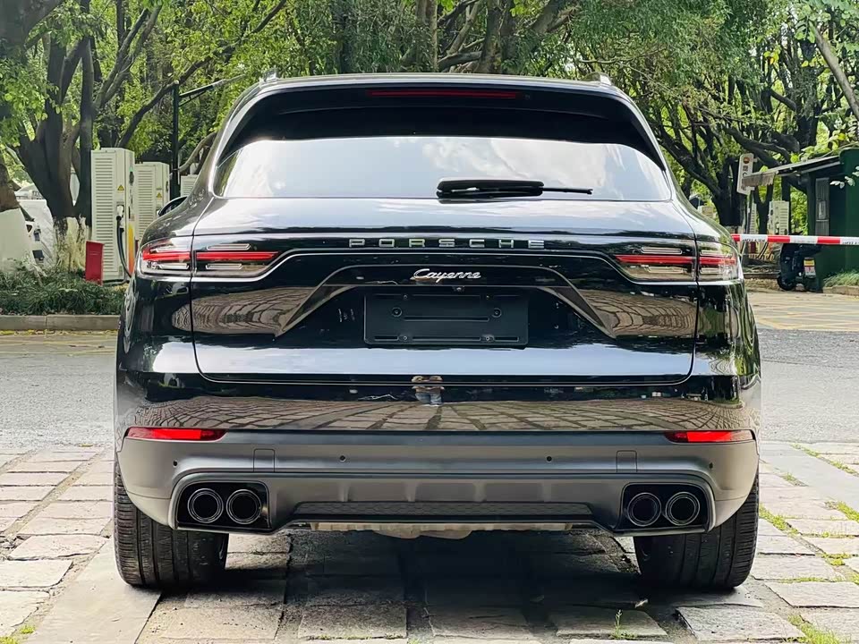 Porsche Cayenne Porsche Cayenne