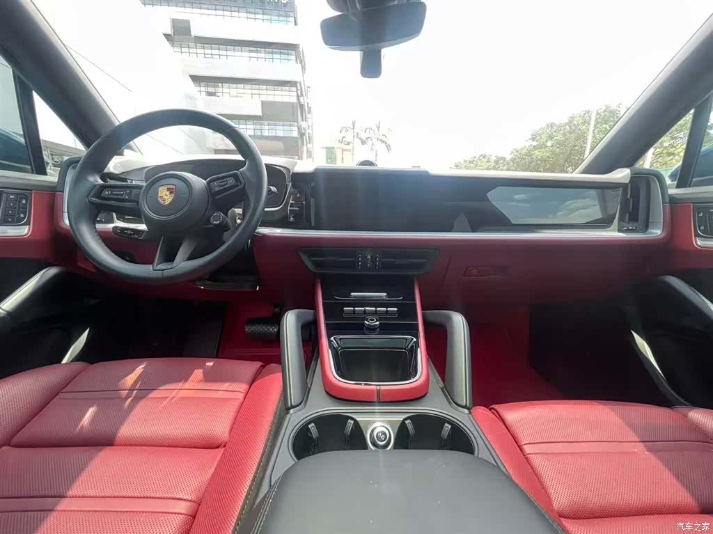 Porsche Cayenne, 2024 16