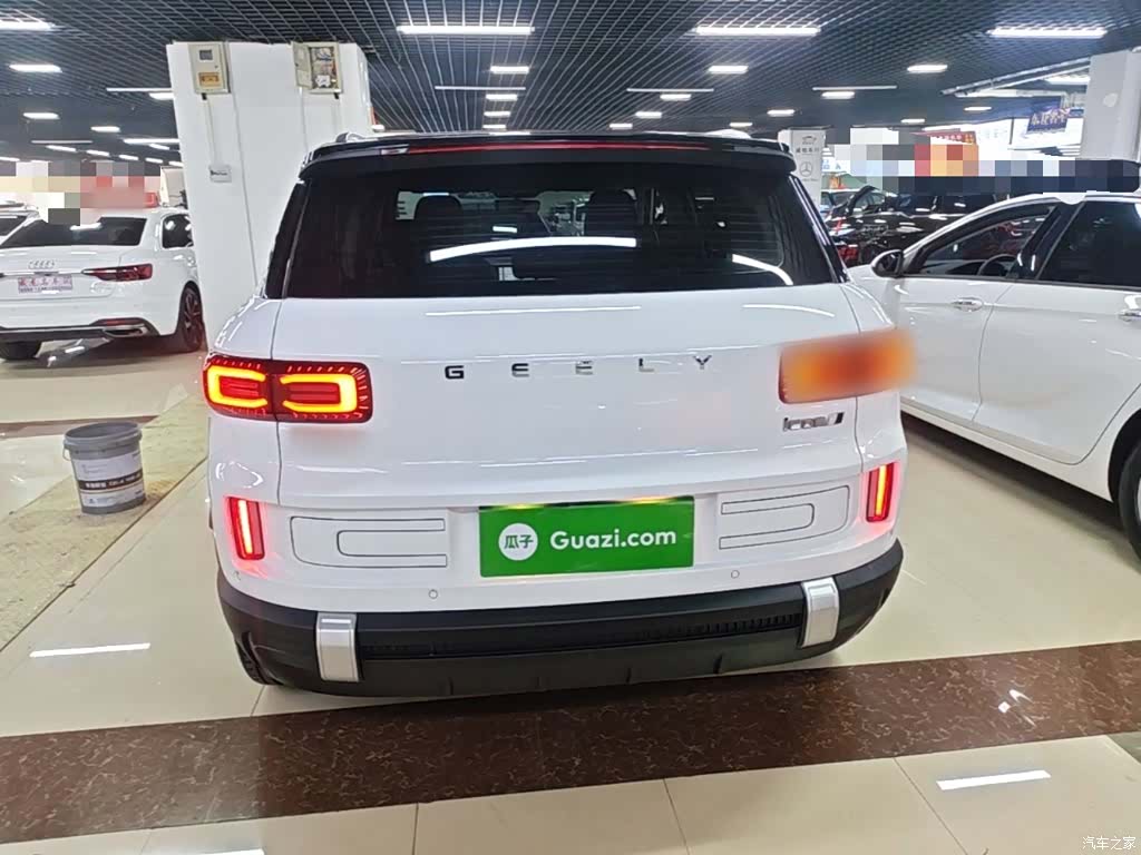 Geely Icon, 2023 4