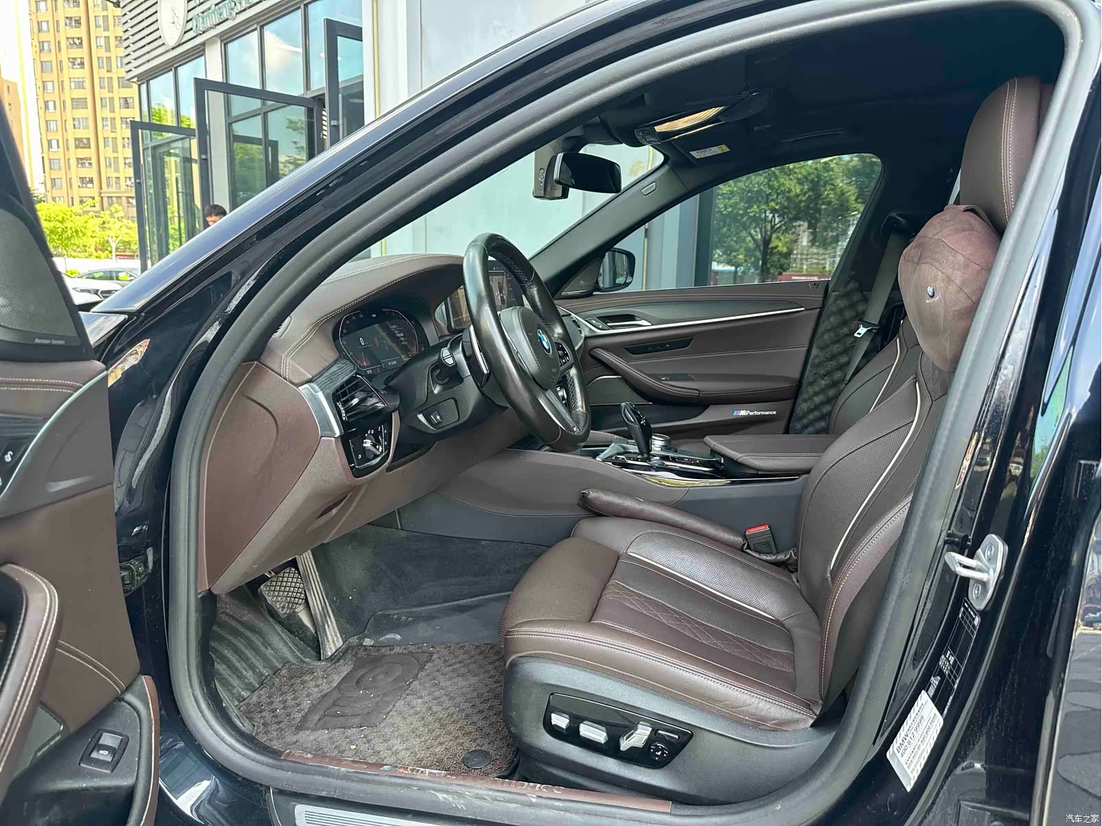BMW 5 Series, 2022 8