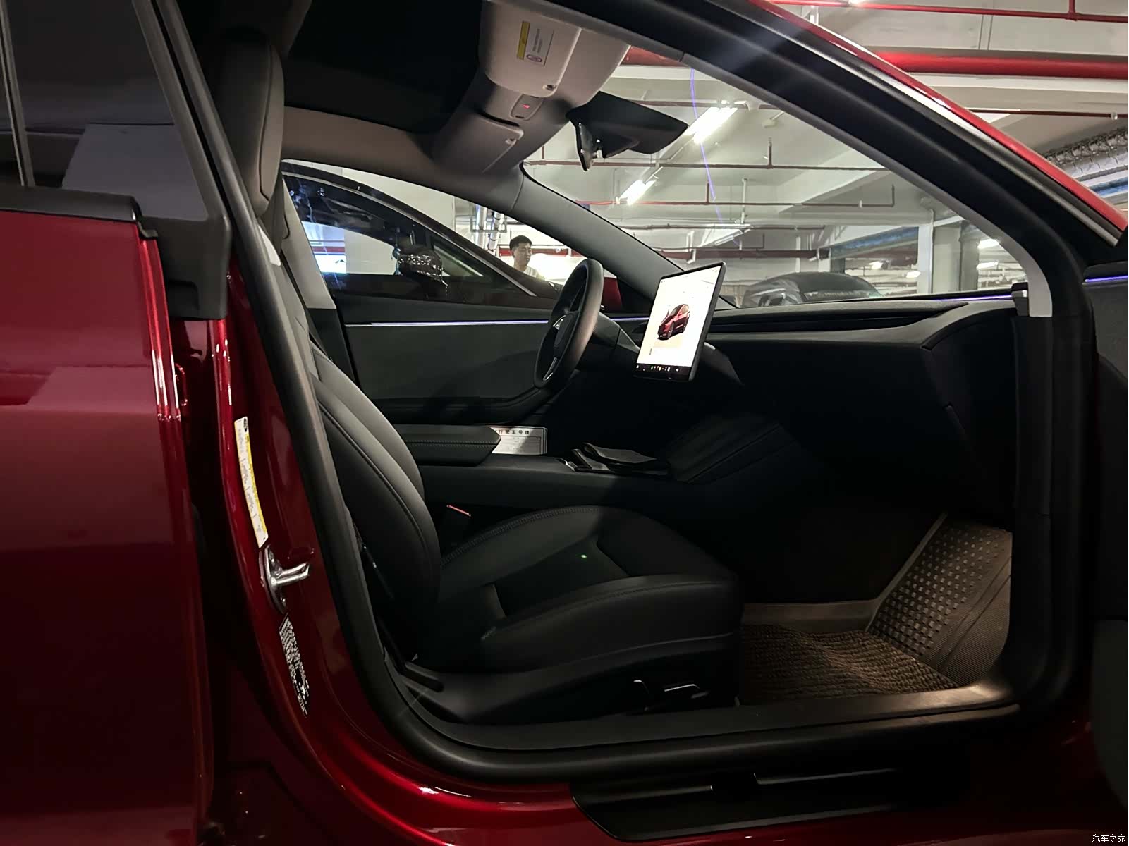 Tesla Model 3, 2024 7