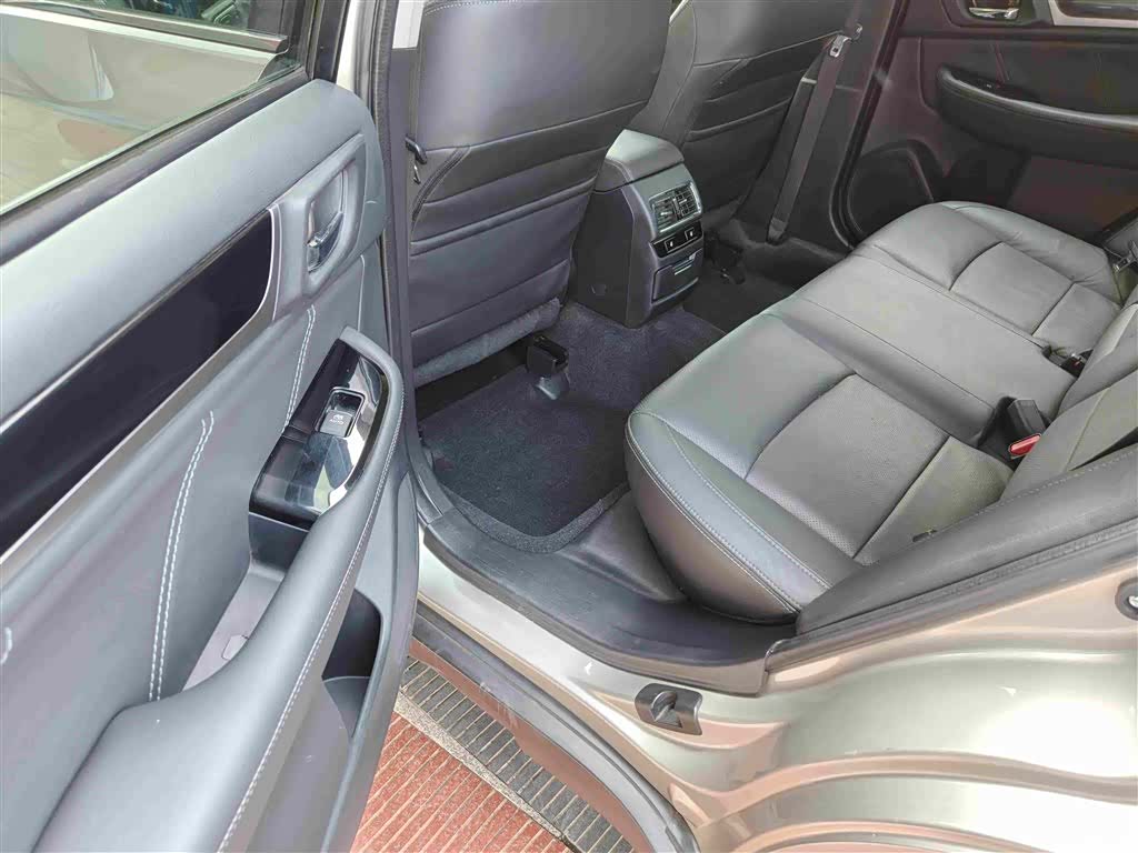 Subaru Outback, 2015 10