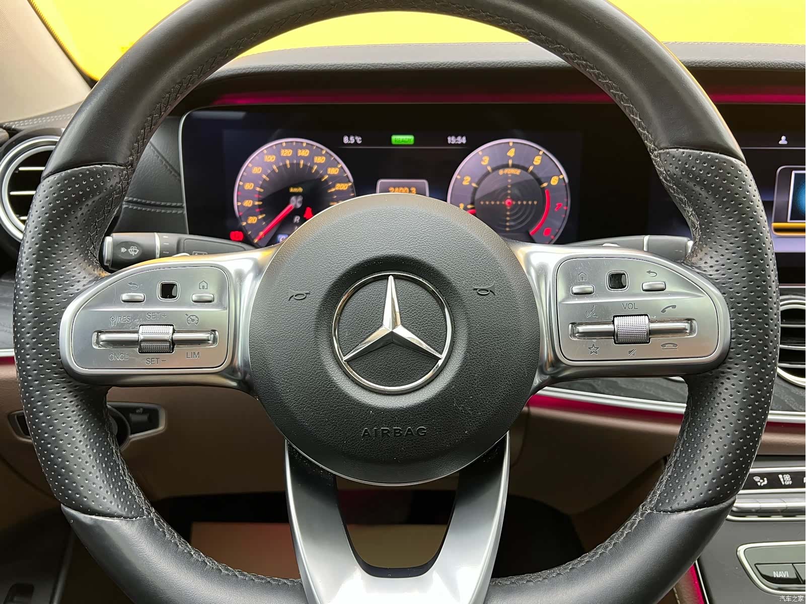 Mercedes-Benz E-Class, 2019 11