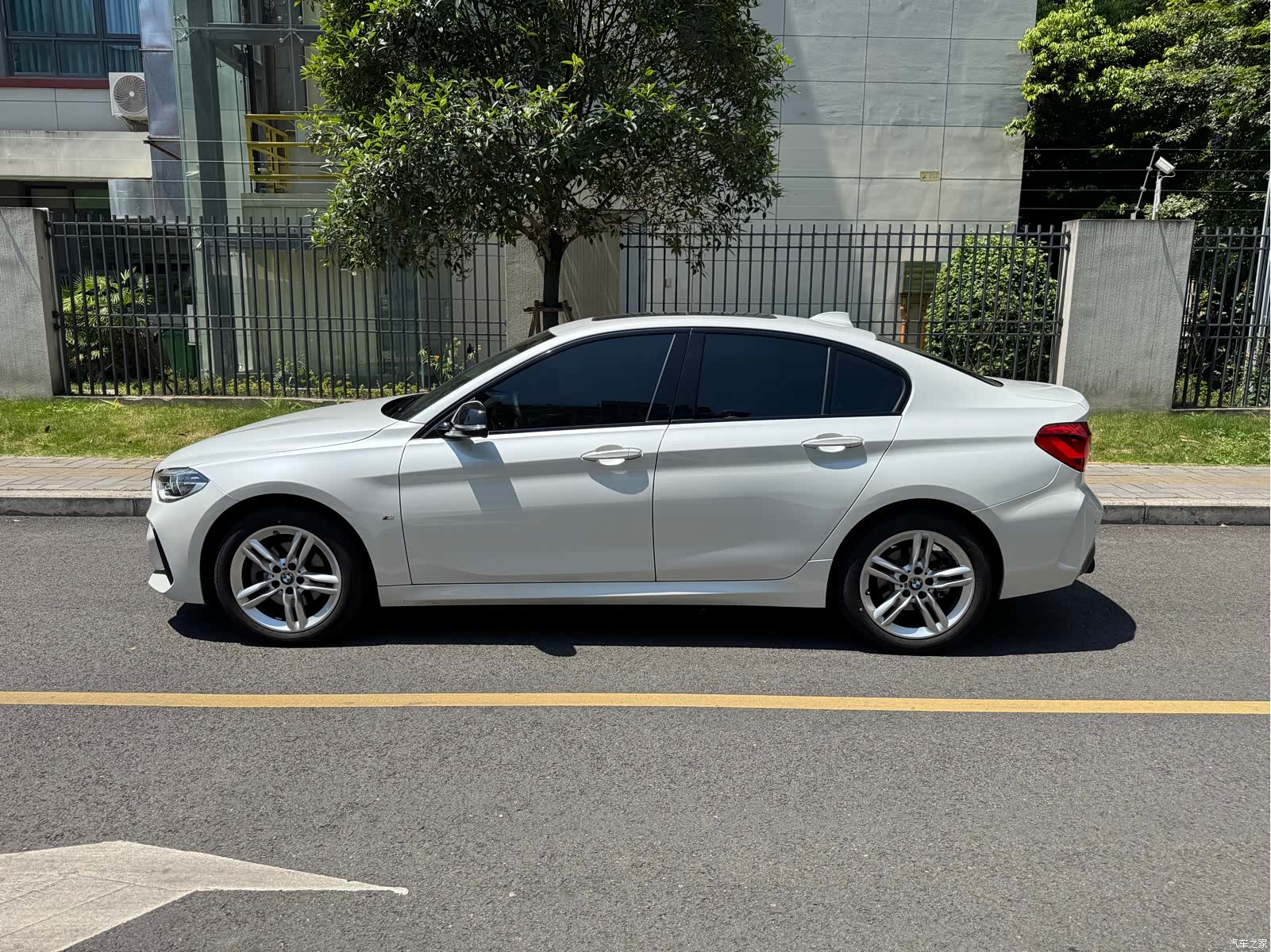 BMW 1 Series, 2021 6