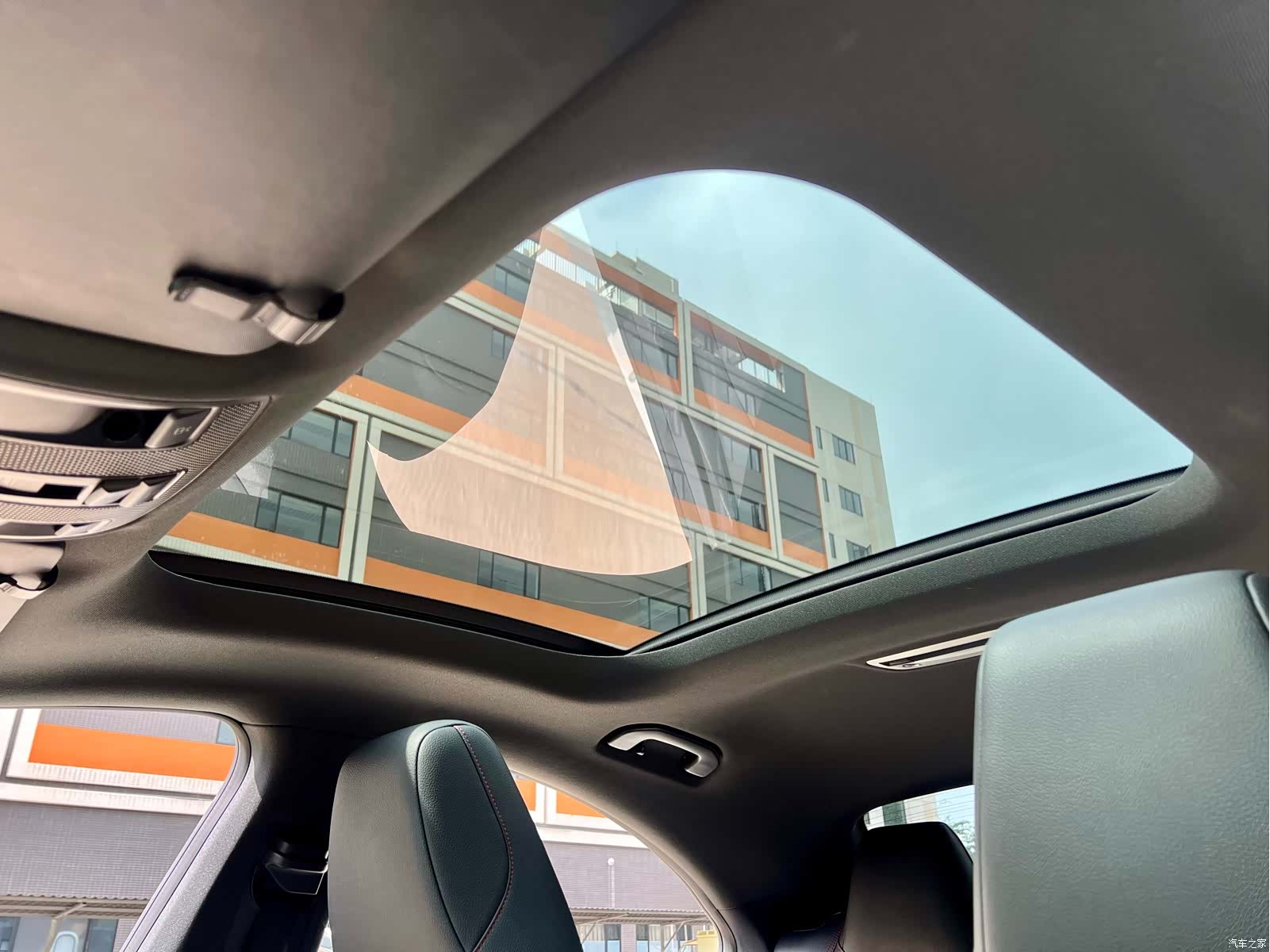 Mercedes-Benz CLA, 2018 11