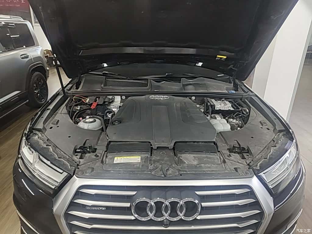 Audi e-tron, 2019 20