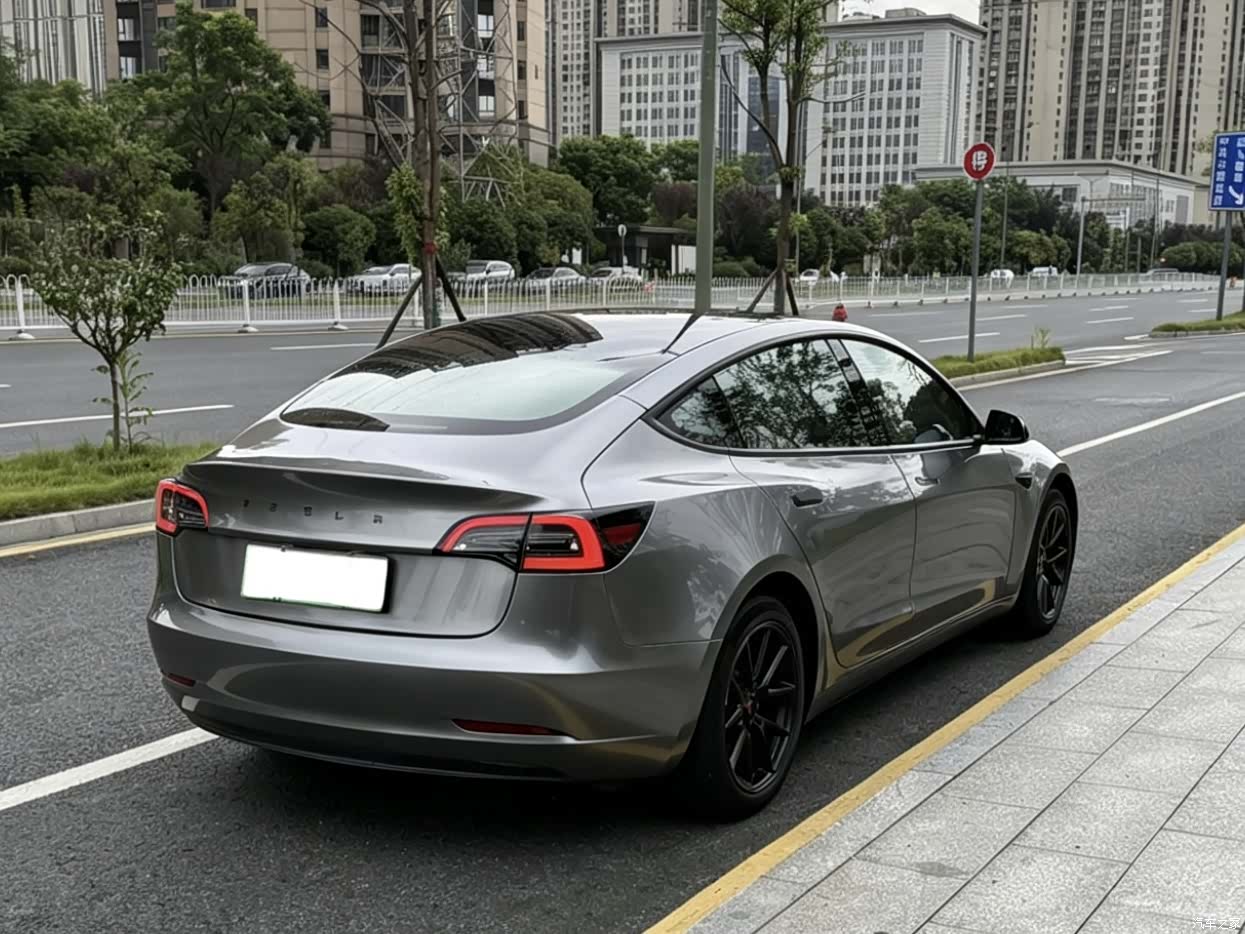 Tesla Model 3, 2023 9