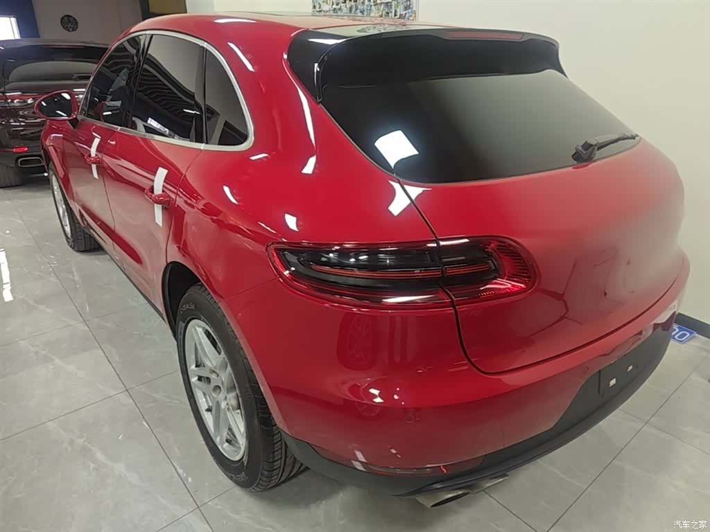 Porsche Macan, 2018 все фото