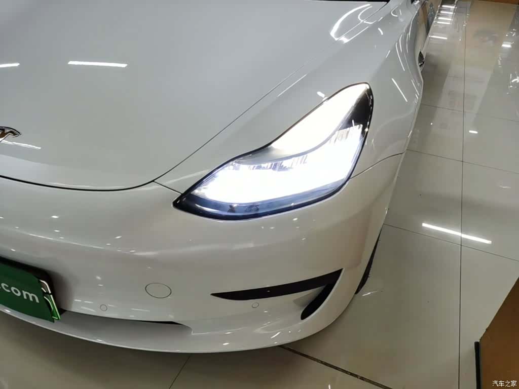 Tesla Model 3, 2020 24
