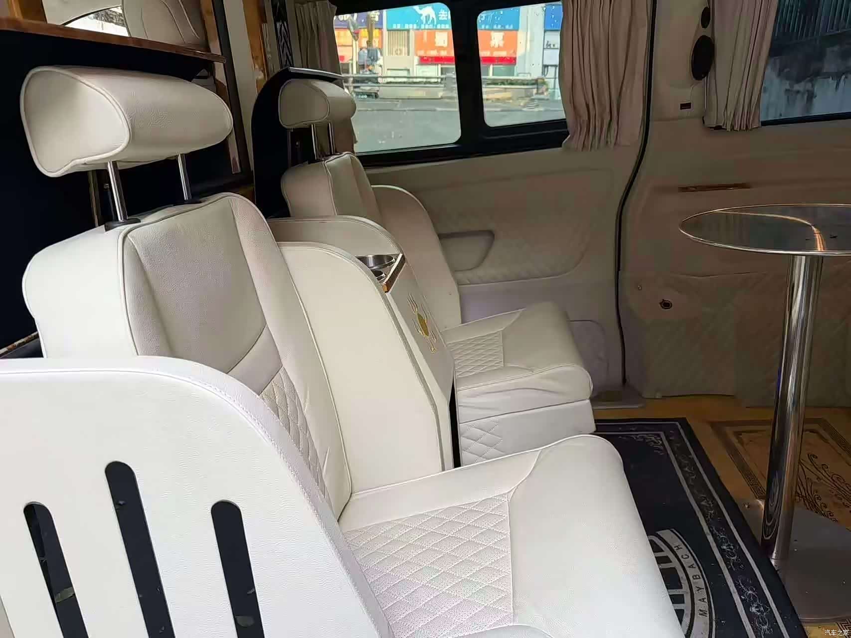 Mercedes-Benz VI, 2019 11
