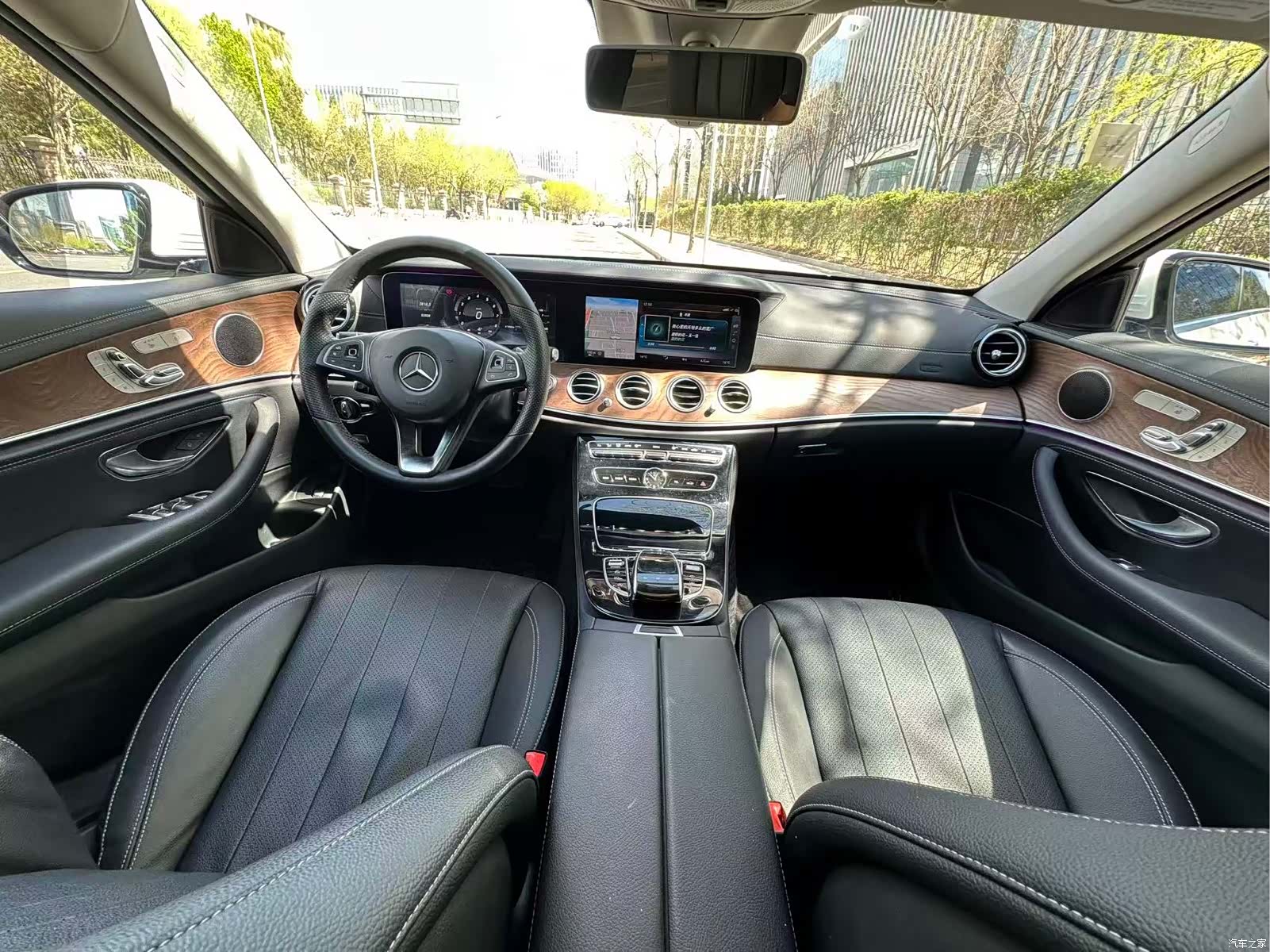 Mercedes-Benz E-Class, 2016 20