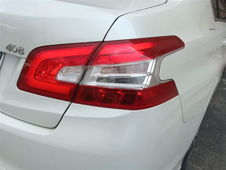 Peugeot 408 Peugeot 408