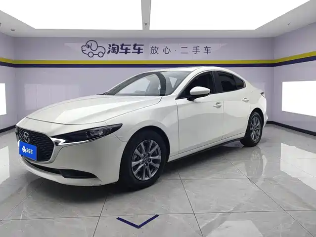 Mazda 3 2021 — купить из Китая под заказ