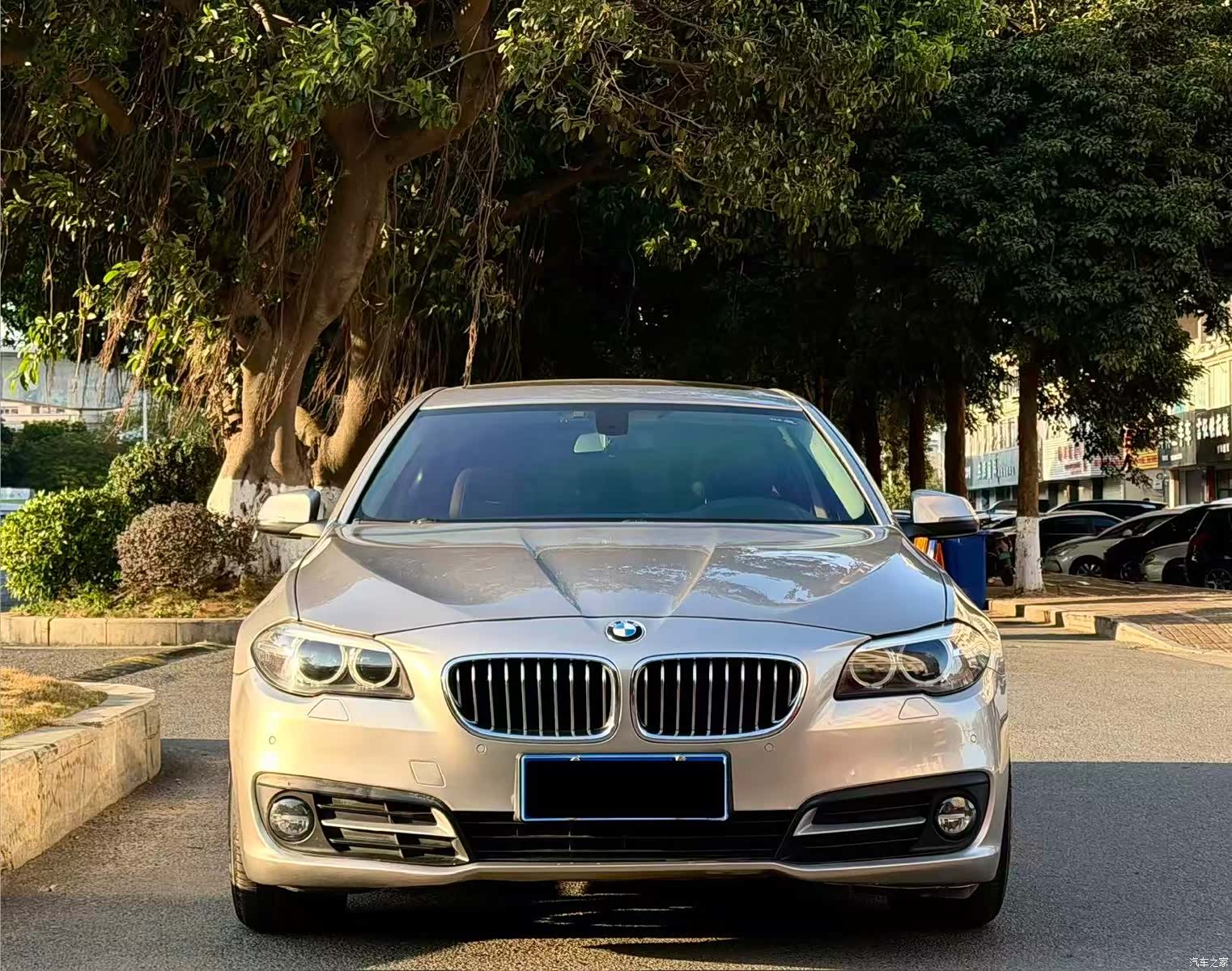 BMW 5 Series, 2015 1