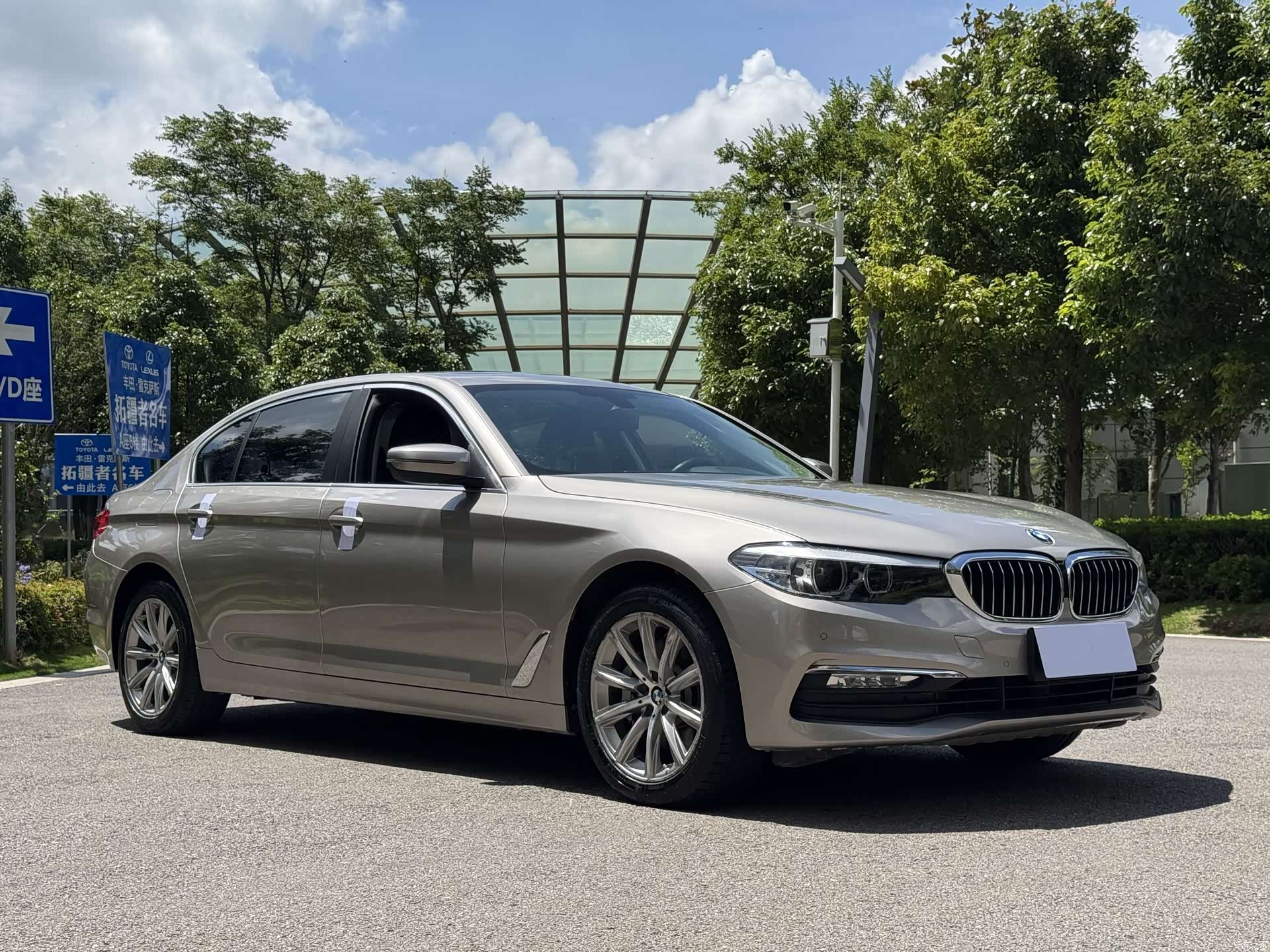 BMW 5 Series, 2017 3