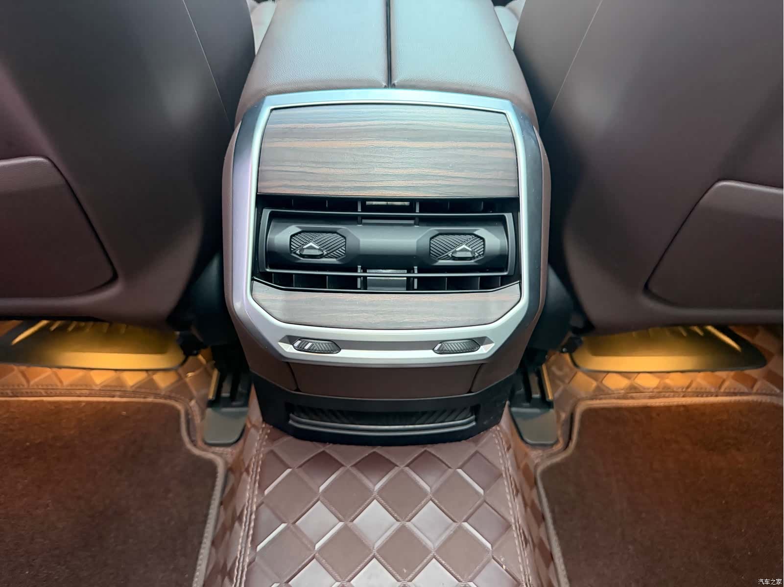 BMW 7 Series, 2023 10