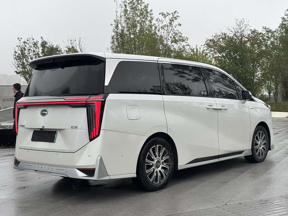 Trumpchi Trumpchi E9