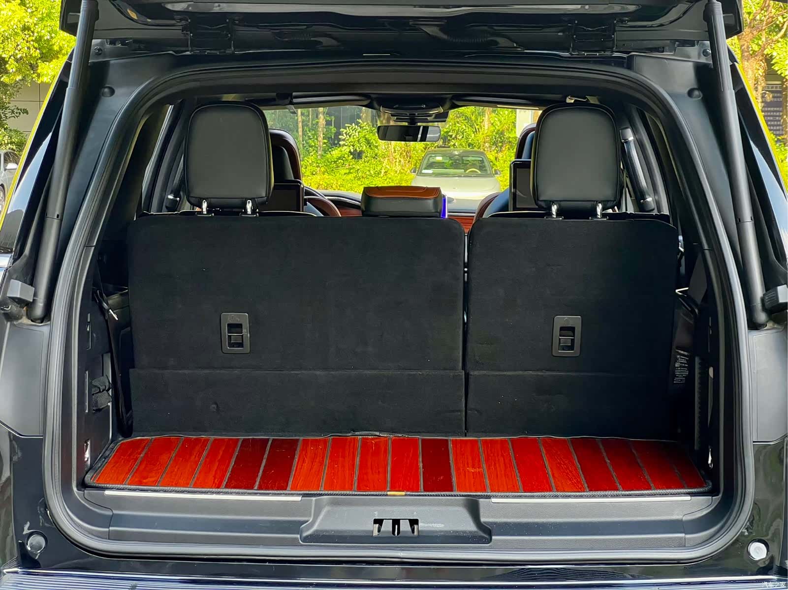 Lincoln Navigator, 2020 25