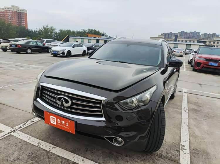Infiniti FX