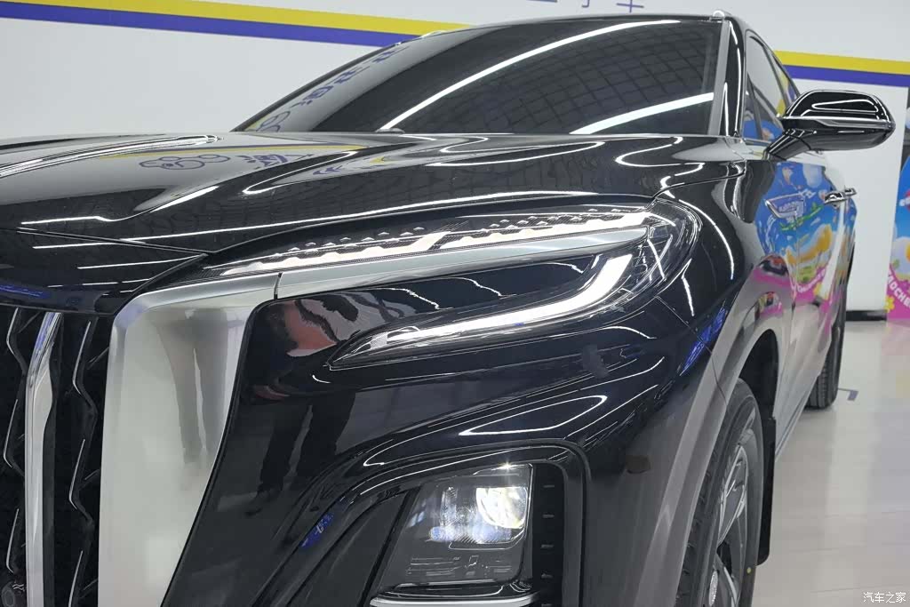 Hongqi HS3, 2025 все фото
