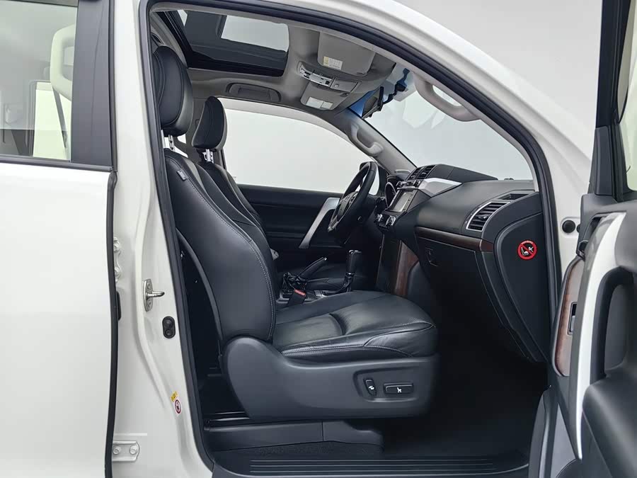 Toyota Prado 2017, фото 23