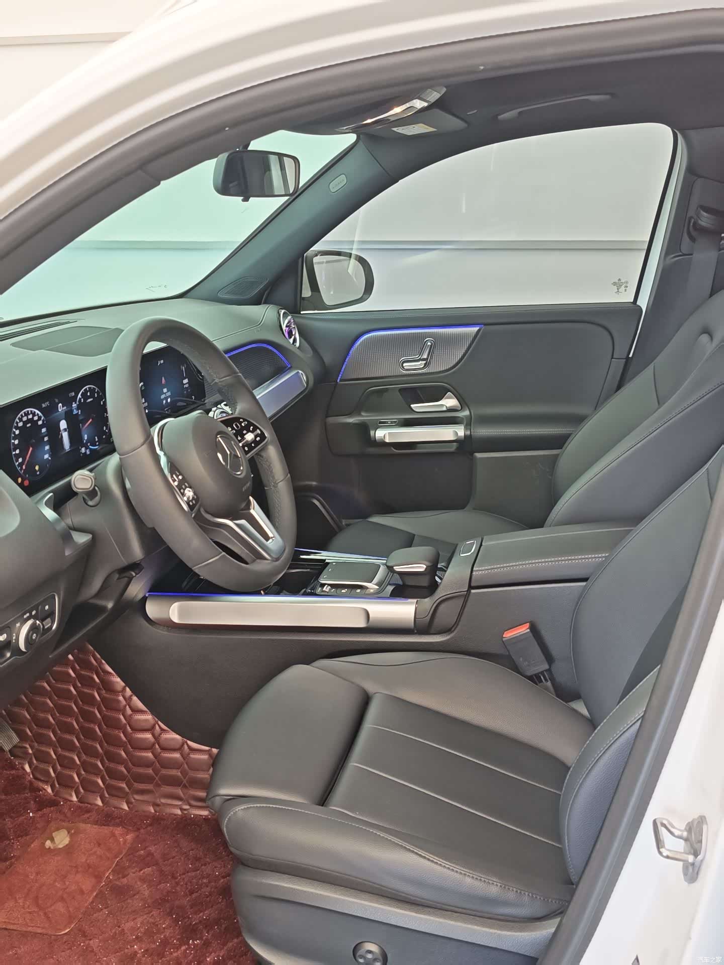 Mercedes-Benz GLB, 2023 15