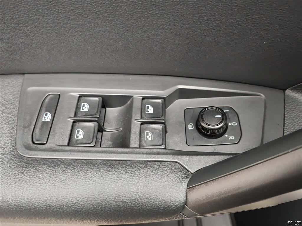 Volkswagen Tiguan L, 2017 9