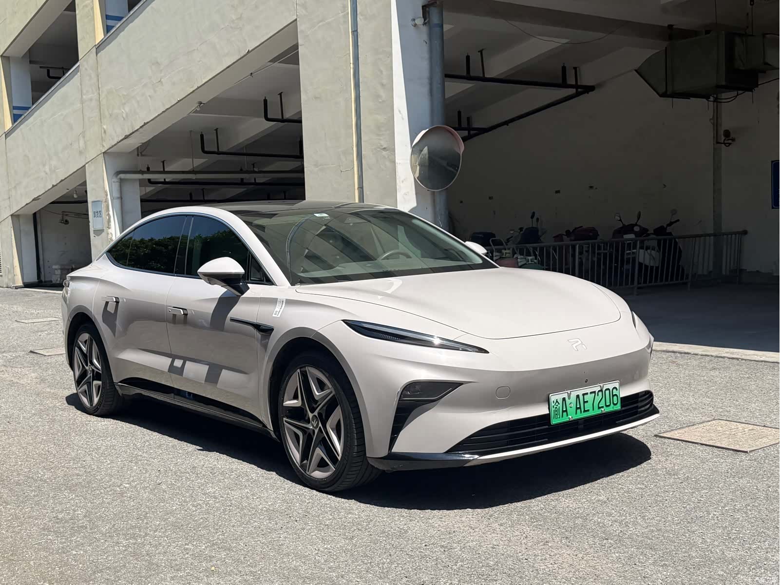 Rising Auto F7, 2023 3