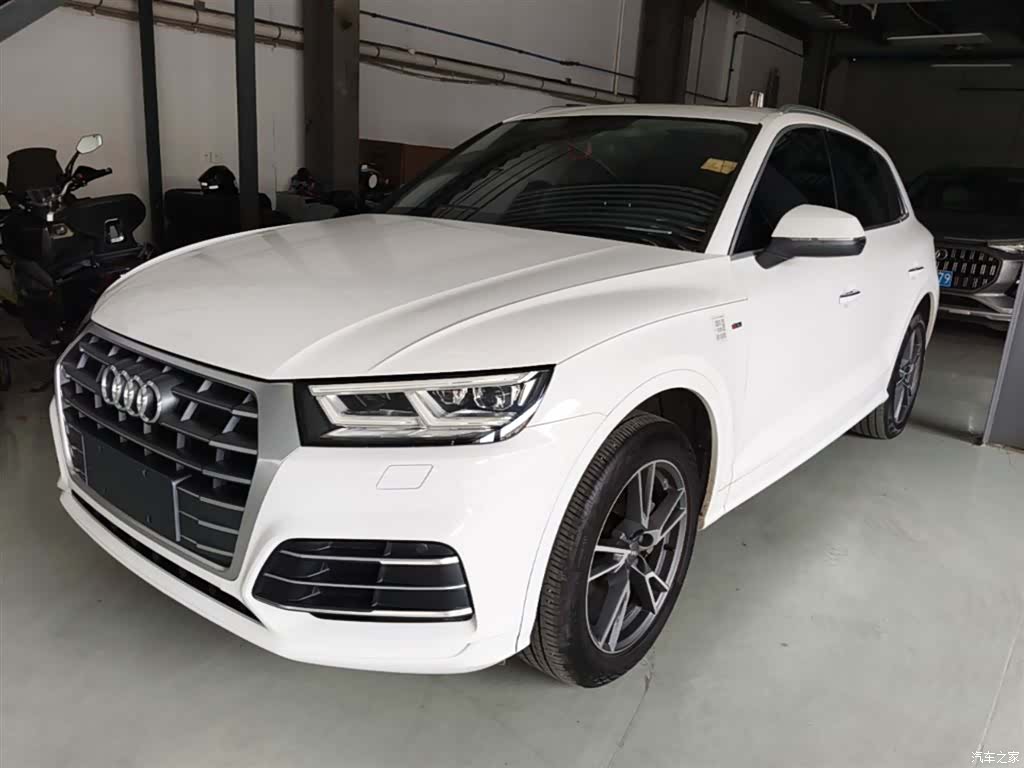 Audi Q5L, 2019 2